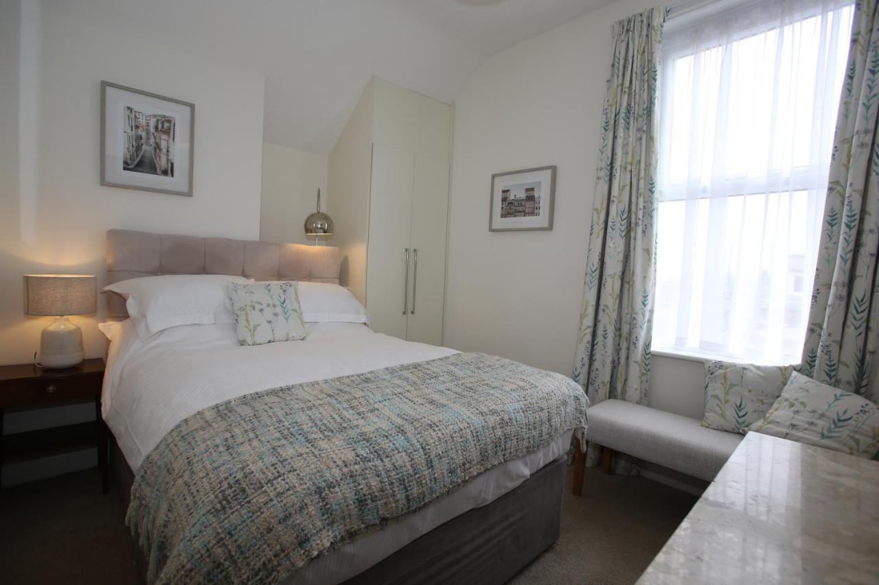 Bed and Breakfast The Cordelia à Scarborough Extérieur photo